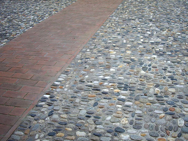 Rifacimento-pavimentazioni-esterne-condominio