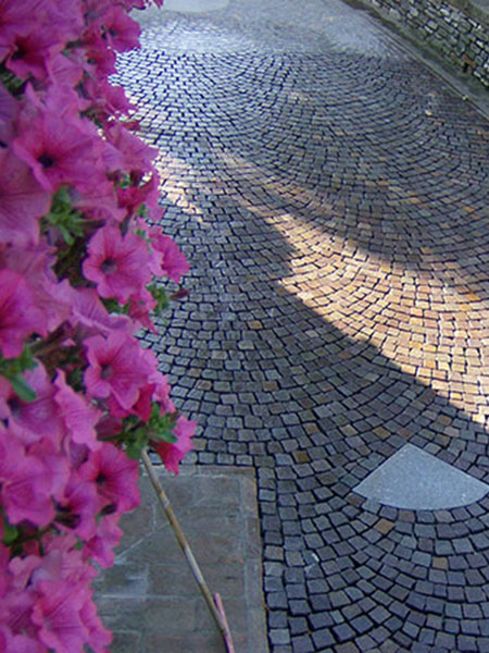 pavimentazioni-cortilive-1 Posa-pavimentazioni-esterne-modena-carpi